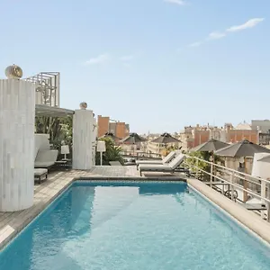 Claris & Gl, A Small Luxury Of The World ***** Barcelone